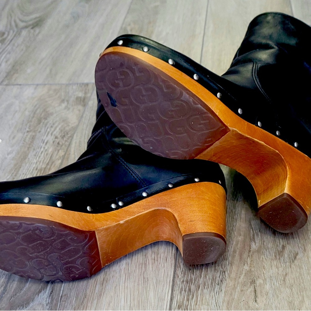 Ugg leather boots